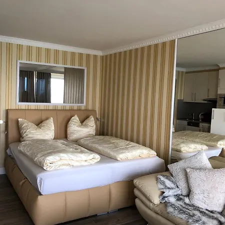 Tiffanys Ferienapartments In Der Privatresidenz Des Plaza Premium Timmendorfer * טימנדורפר שטרנד
