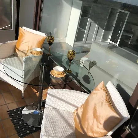 Tiffanys Ferienapartments In Der Privatresidenz Des Plaza Premium Timmendorfer דירה *