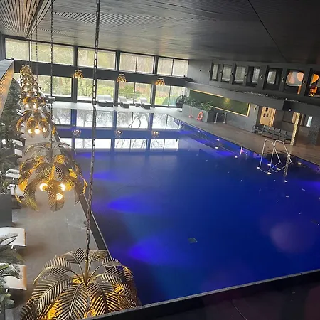 Tiffanys Ferienapartments In Der Privatresidenz Des Plaza Premium Timmendorfer *